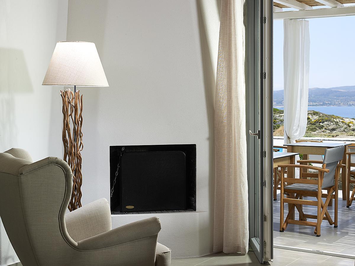 Lithos Luxury Rooms (Adults Only) Adamantas  Ngoại thất bức ảnh