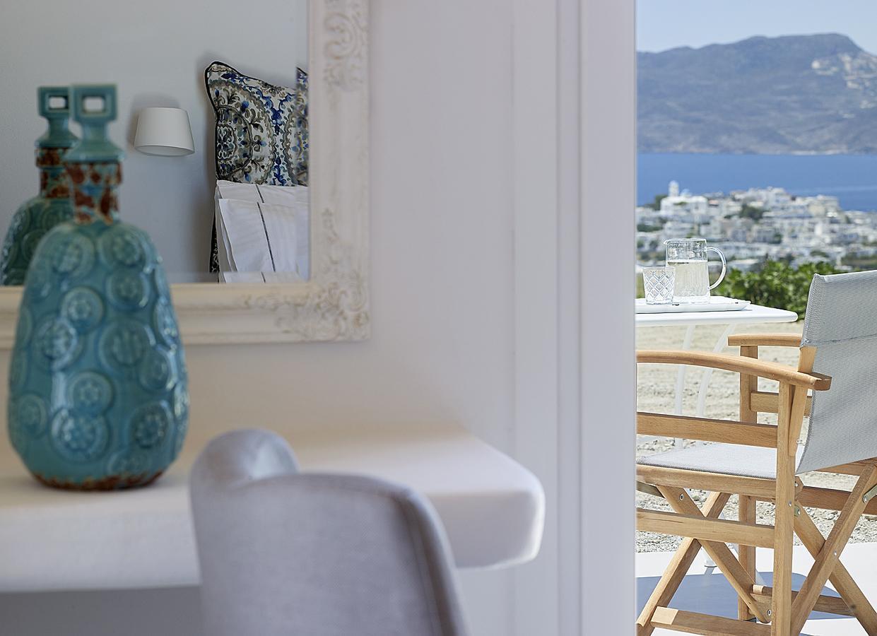 Lithos Luxury Rooms (Adults Only) Adamantas  Ngoại thất bức ảnh