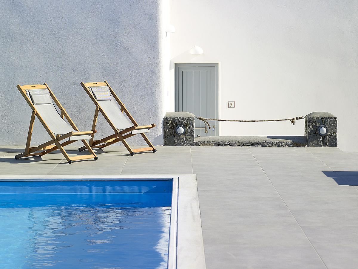 Lithos Luxury Rooms (Adults Only) Adamantas  Ngoại thất bức ảnh