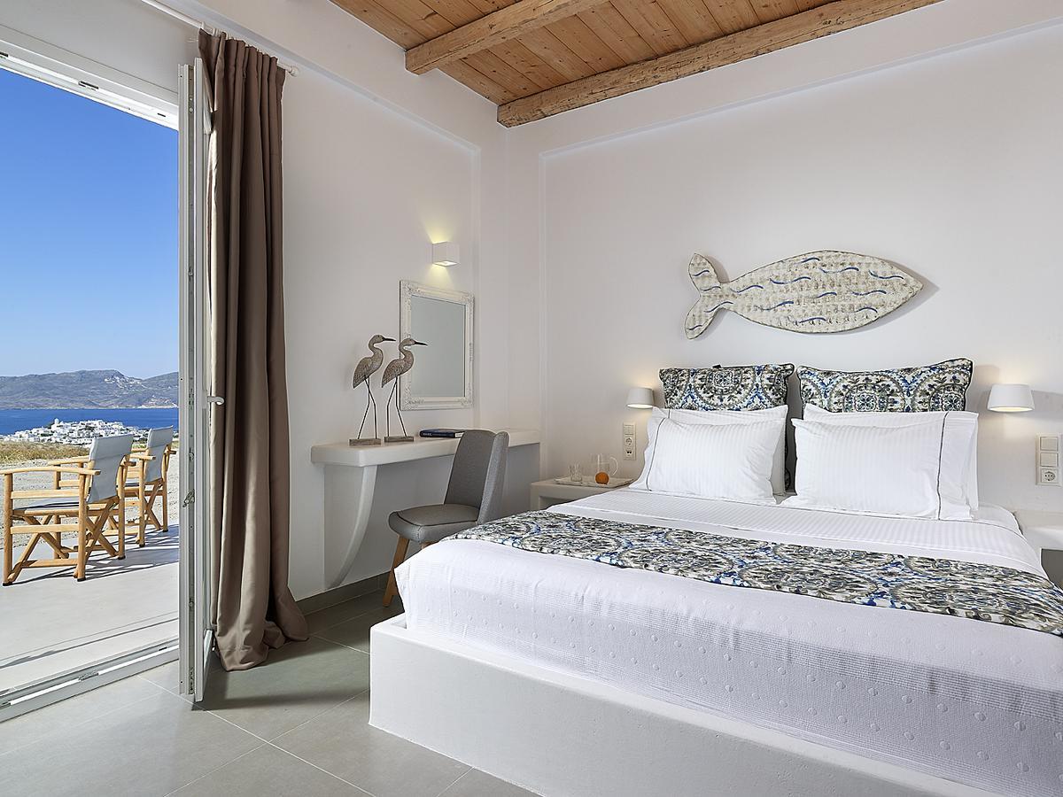 Lithos Luxury Rooms (Adults Only) Adamantas  Ngoại thất bức ảnh